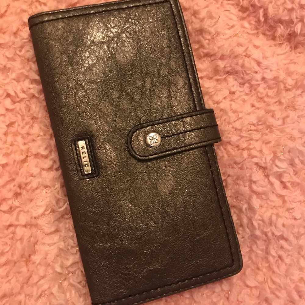 Relic wallet